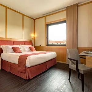 Hotel Western President - Colosseo, Řím