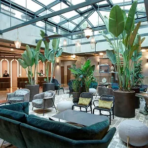 Doubletree By Hilton Monti فندق