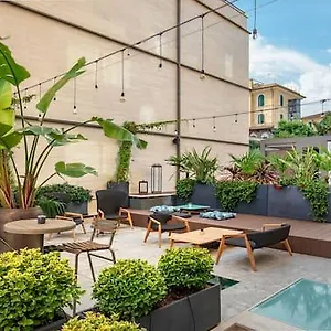 Hotel The Spring House Vatican, Tapestry Collection By Hilton, Rome