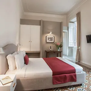 Terrace Pantheon Relais Otel